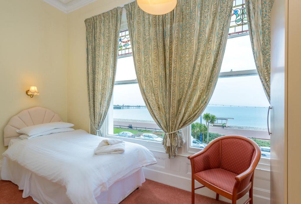 Somerset Hotel - 