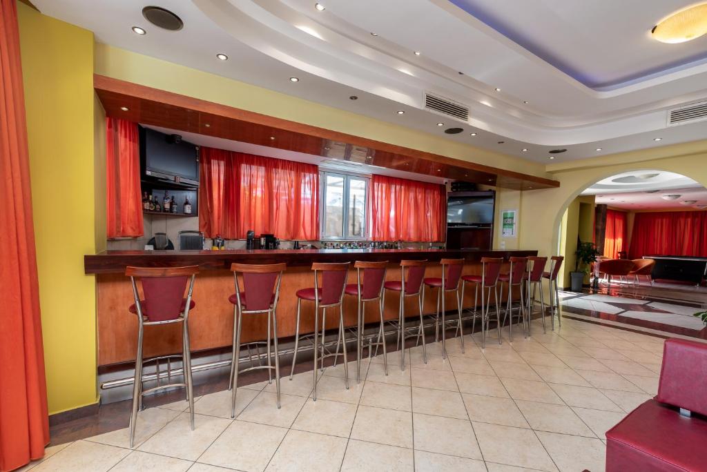 TV a/nebo společenská místnost v ubytování Marine Congo Hotel