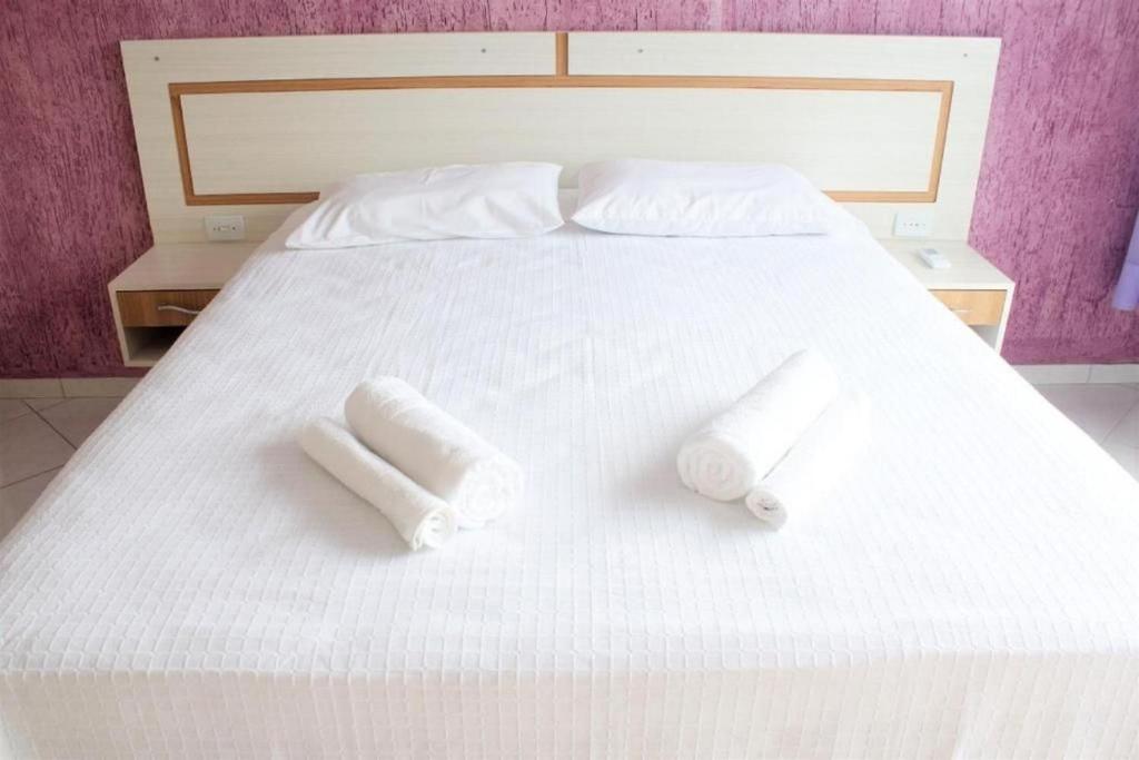  Condomínio Solar das Bromélias - Apartamento 3 dormitórios