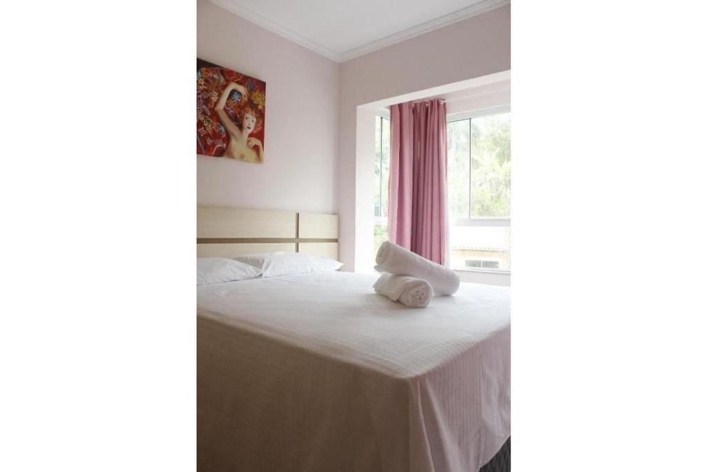  Condomínio Solar das Bromélias - Apartamento 3 dormitórios