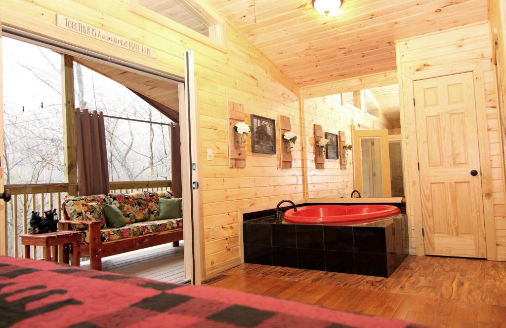 Mountain Hideaway - Chalet