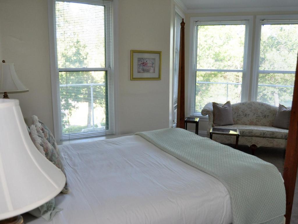 Anne's Washington Inn - Superior Queen Kamer