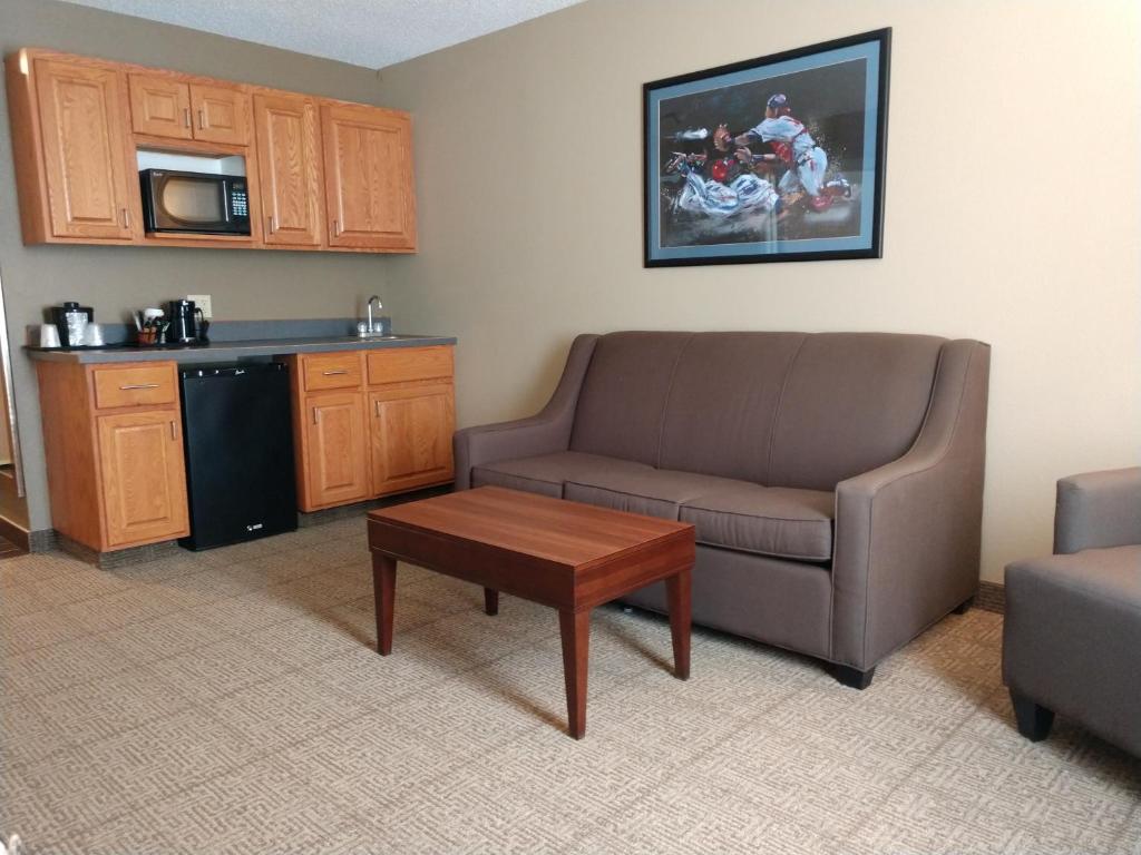 Comfort Inn & Suites Cooperstown - Milford - Suite Queen De Dos Dormitorios-No Fumadores