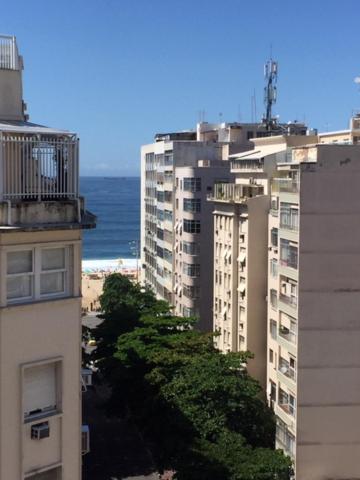  Stylish Copacabana Apartment