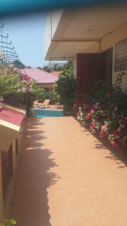 BUTTERFLY GARDEN BOUTIQUE RESIDENCES Apts and villas, A Lifestyle Destination Ex Lg 1-3 bedroom units , Full kitchen, 2 Full bathrooms, Rain shower, Spa bath, FREE BBQ, Free fast fiber optic WIFI, Staff 24-7 - Resim 20