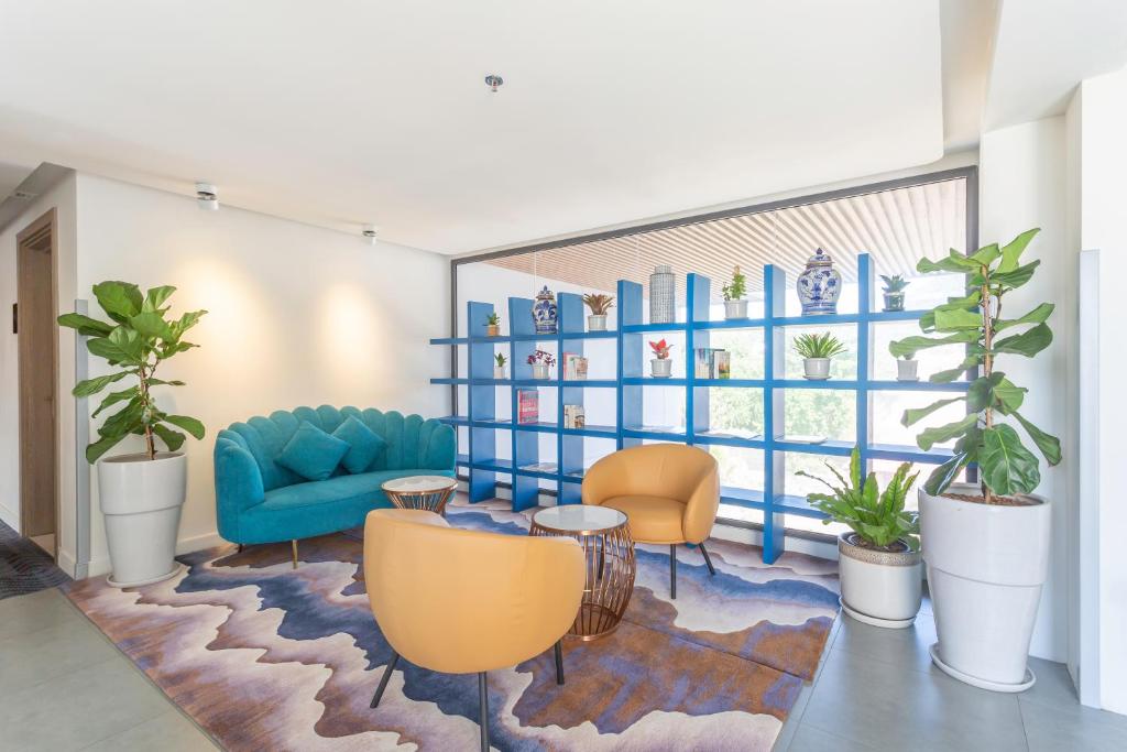 Hotel Clover Patong Phuket - SHA Plus - Resim 8