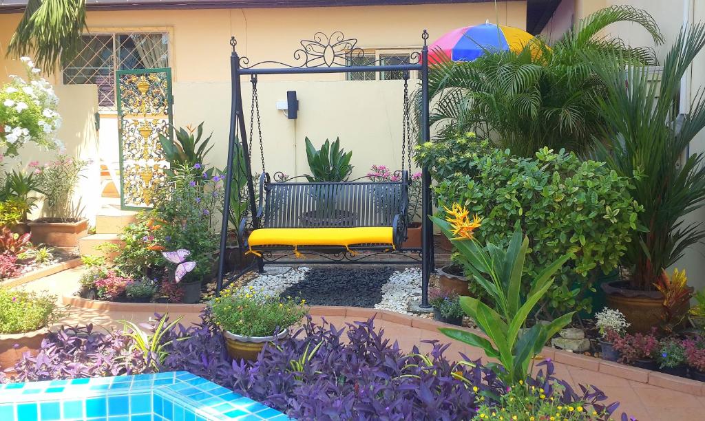 BUTTERFLY GARDEN BOUTIQUE RESIDENCES by Frasier, A Lifestyle Destination Apt and Villas 1 to 3 Bedroom units, 2 Full Bathrooms, Rain shower, Spa bath, Complete kitchen, Staff 24-7,Fast fiber optic WIFI, 55\ - Resim 17