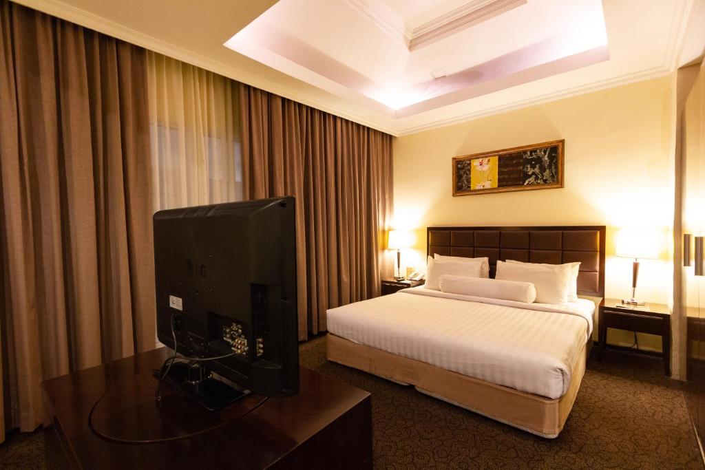Harmoni One Convention Hotel and Service Apartments - Junior Suite