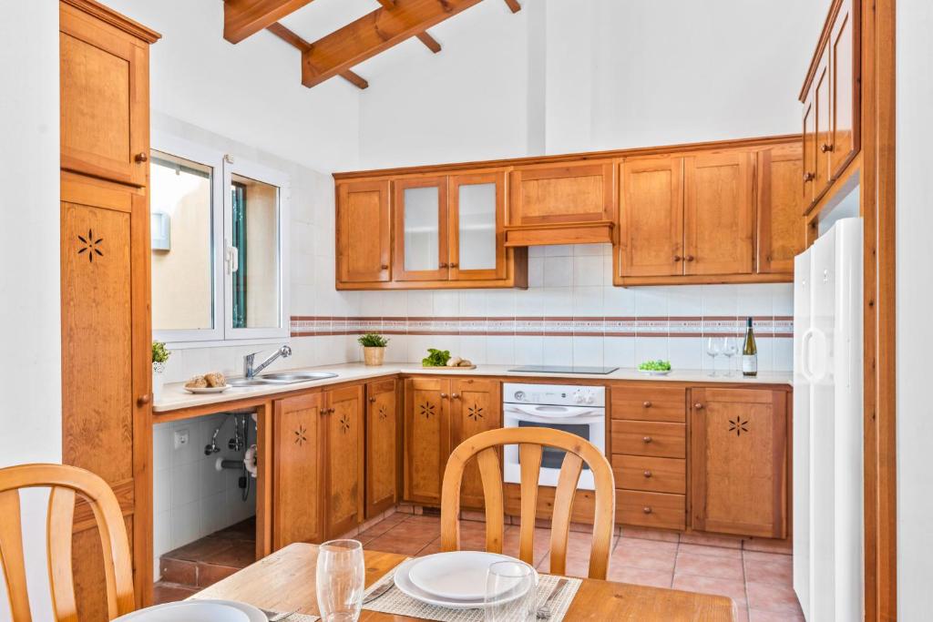 Kuchyňa alebo kuchynka v ubytovaní Villa Flomertor 1 by Mauter Villas