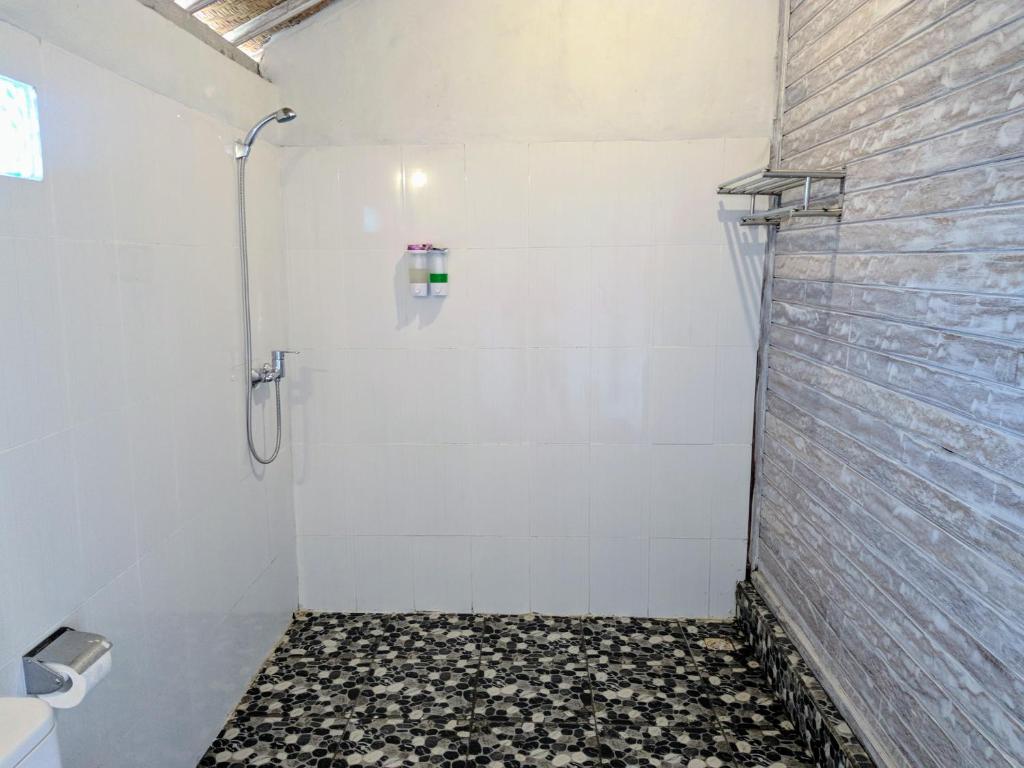 Mesari Hut Lembongan - 12