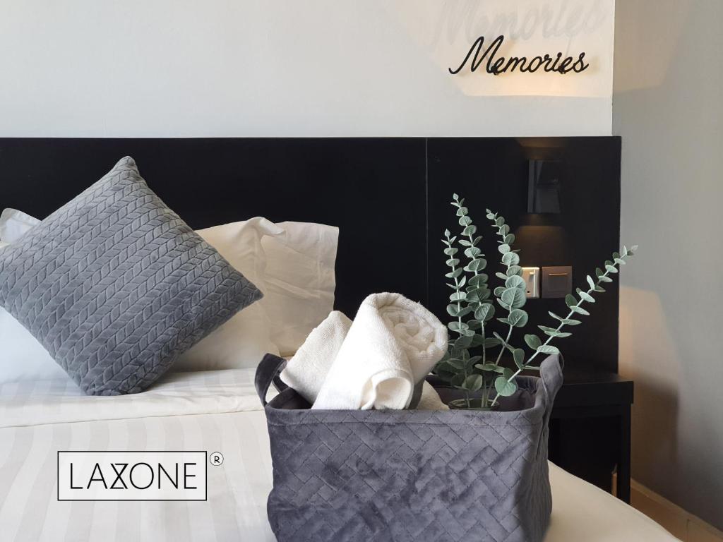 Aeropod Studio - Laxzone - Studio Apartment
