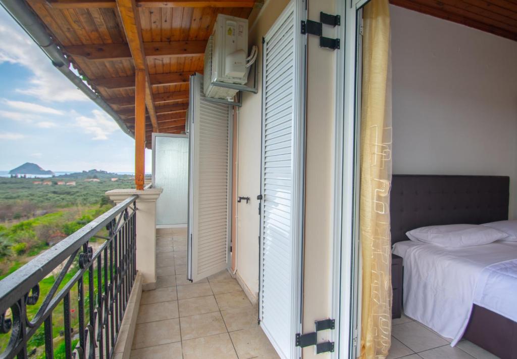 Balkón alebo terasa v ubytovaní Family Private Homes & Sea View by "elite"