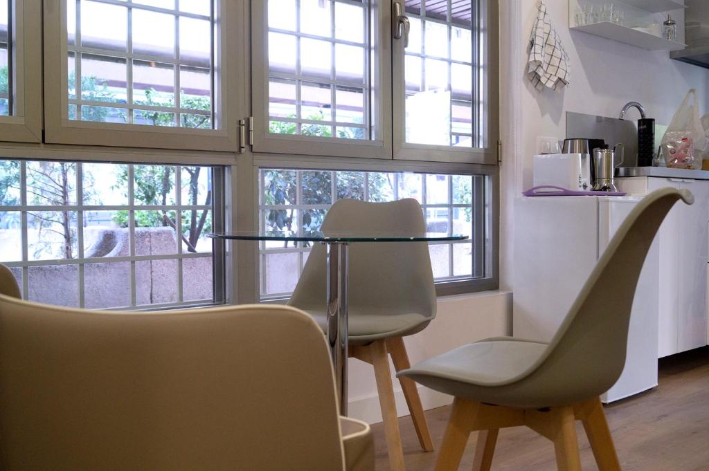 Moncloa room apartments - Studio Apartment