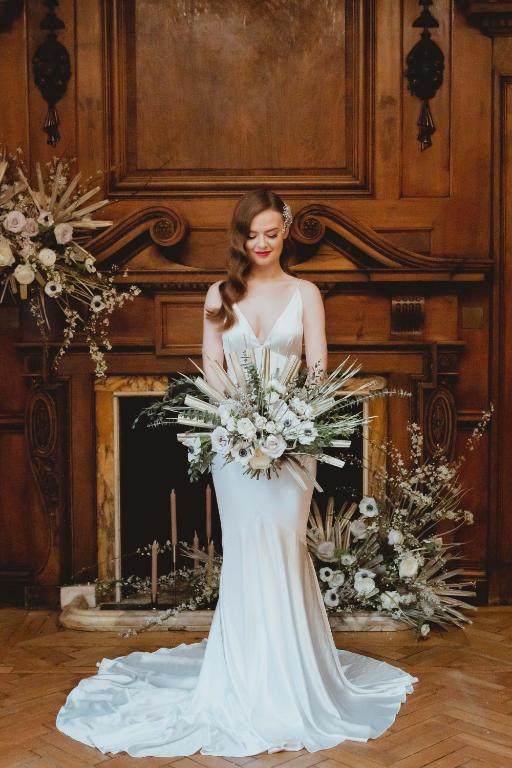 St Giles House - Resim 40