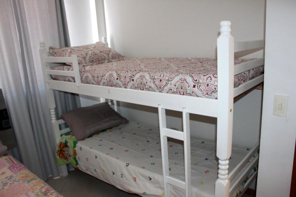  Apartamento Alugar praia de Bombas Bombinhas SC 400mts do Mar