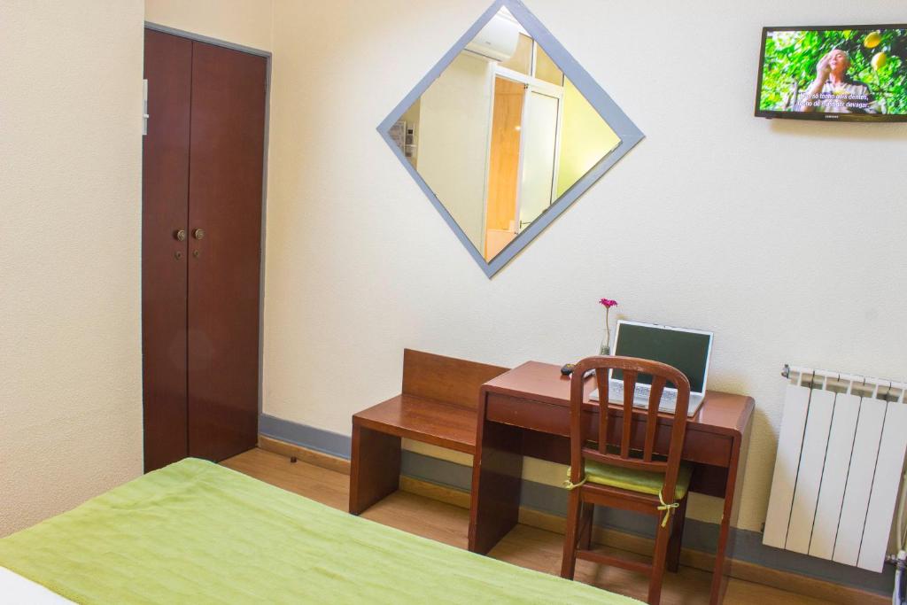 Hotel Estoril Porto - Resim 42