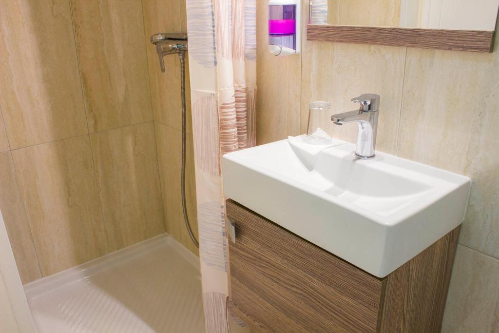 Hotel Estoril Porto - Resim 19