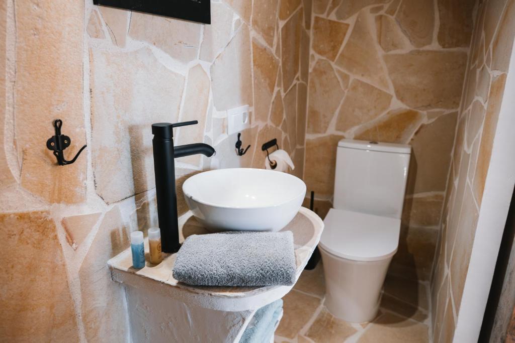 A bathroom at Villa Boho Ibiza Style