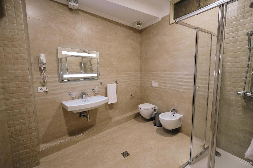 In Center Hotel - Imazhi 11