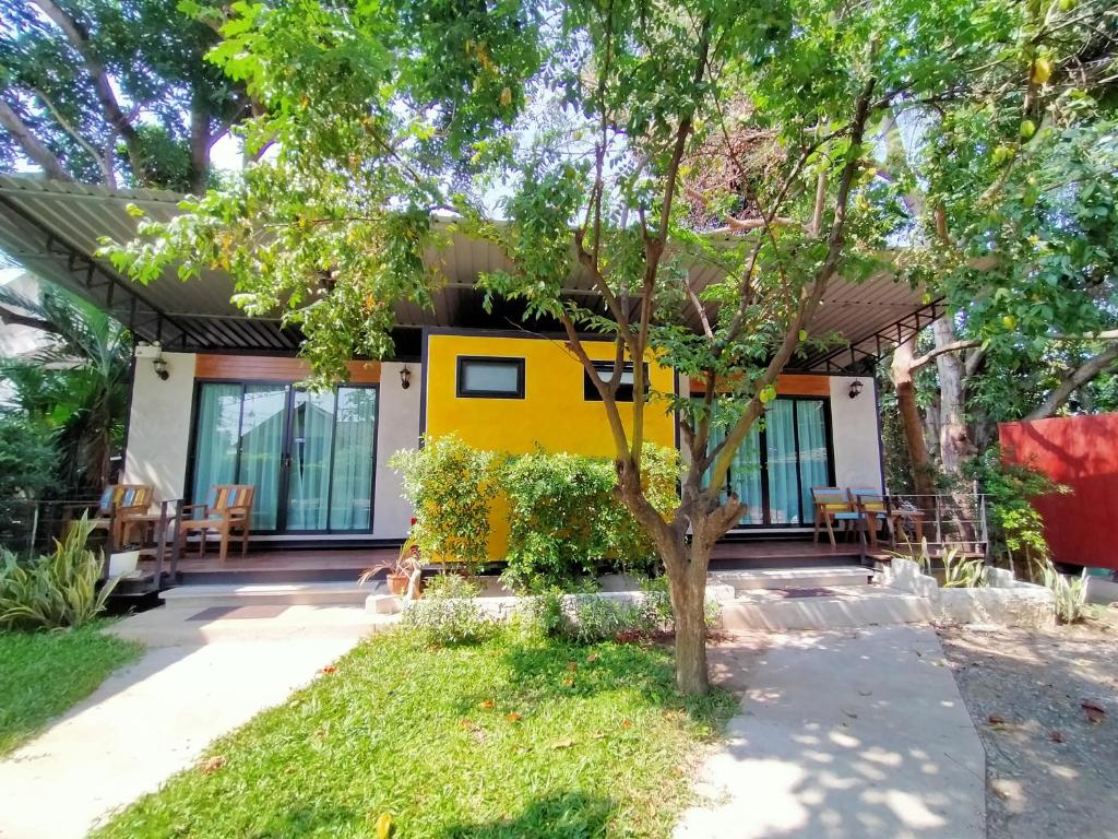 Zahrada ubytování The Monkey Resort Donheang