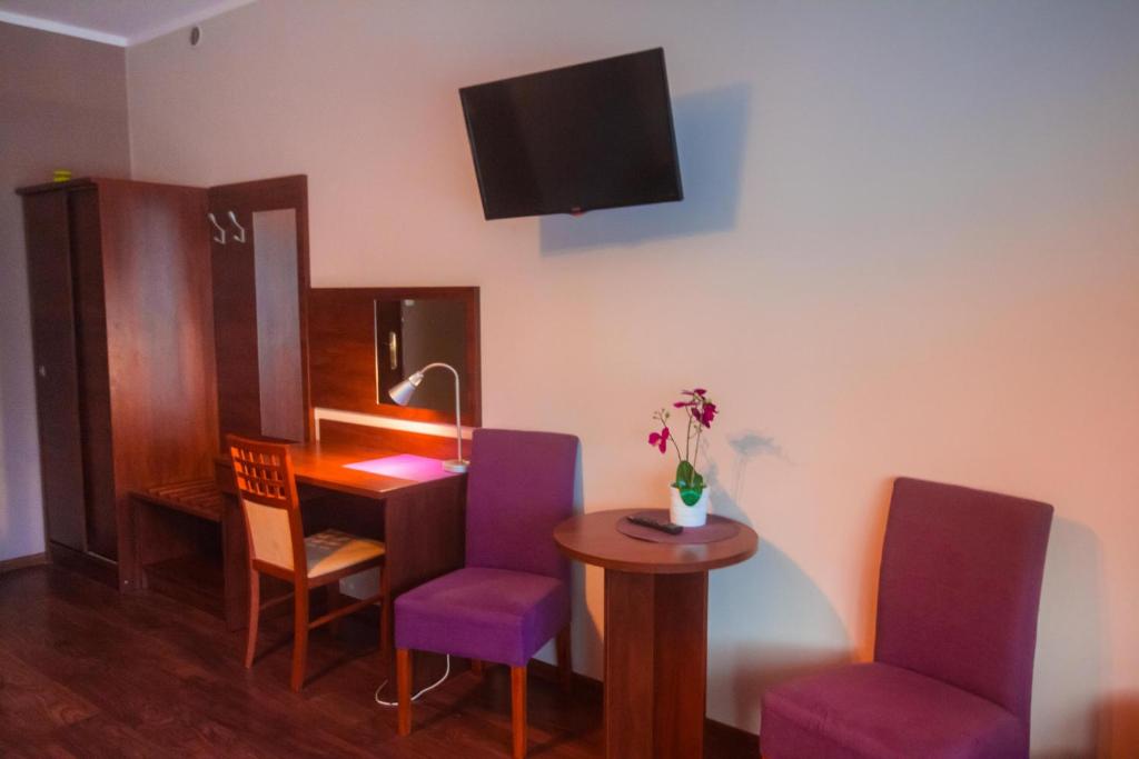 Hostel Soleil - Viervoudige Kamer Met Badkamer