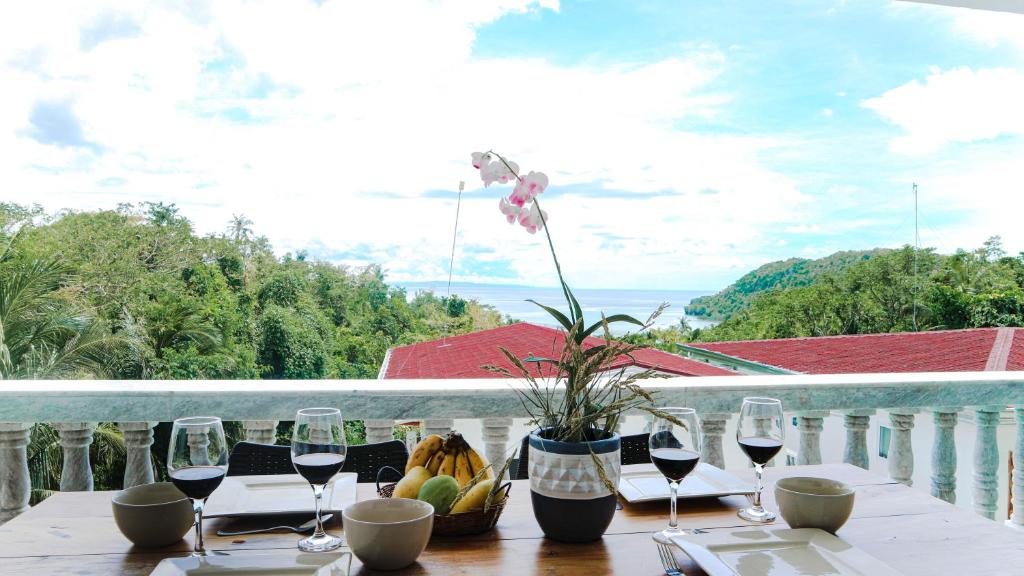 Tablas Seaview Resort, Ferrol Prețuri actualizate 2023