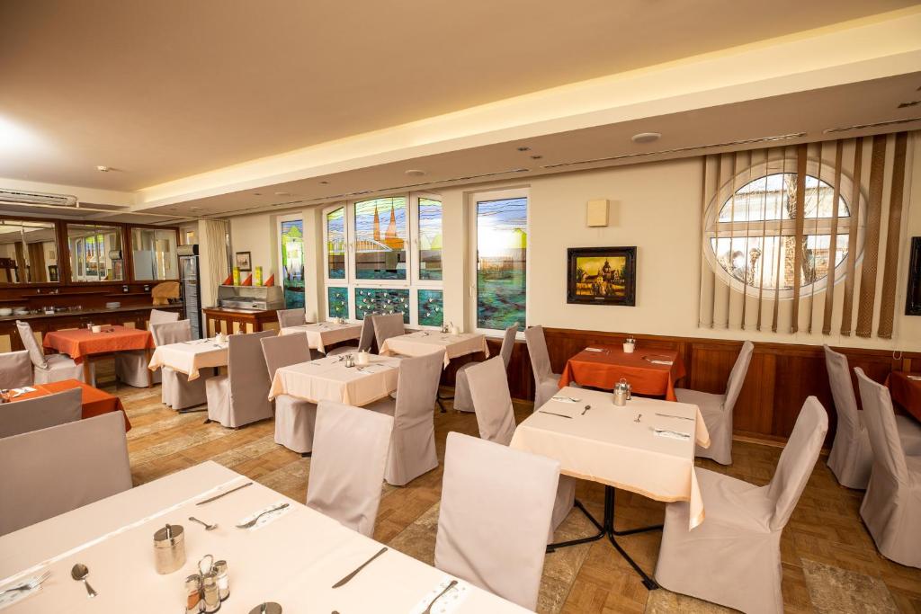 Dóm Hotel - Resim 29