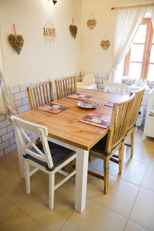 HepeHuta Házikó - Apartamento De Dos Dormitorios