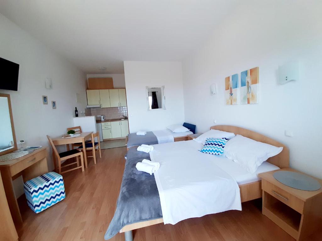 Apartments Akmadzic - 11