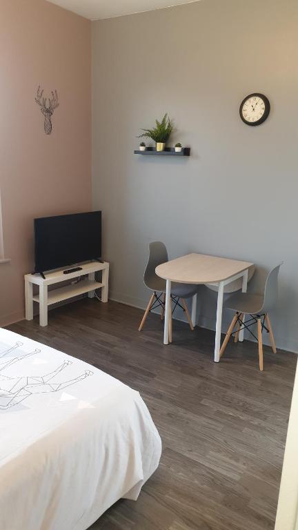 Linotin centre ville Compiègne - Appartement D'une Chambre