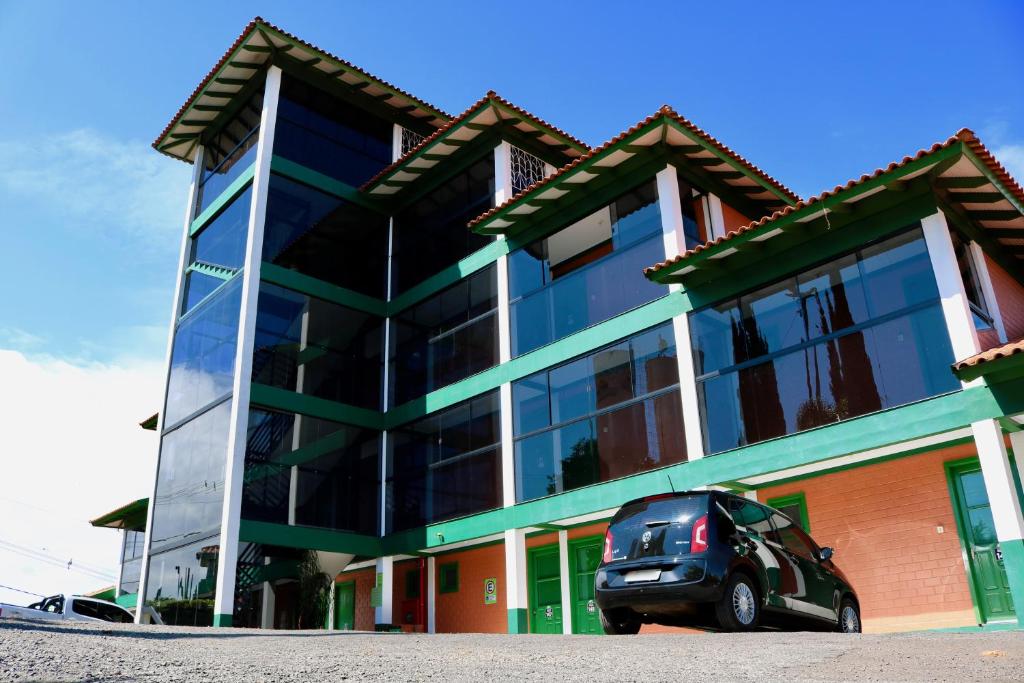  Hotel e Parque das Tuias