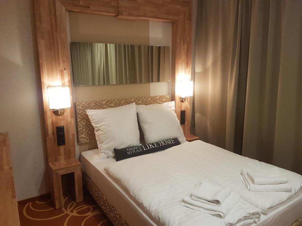 
Standard Family Room
