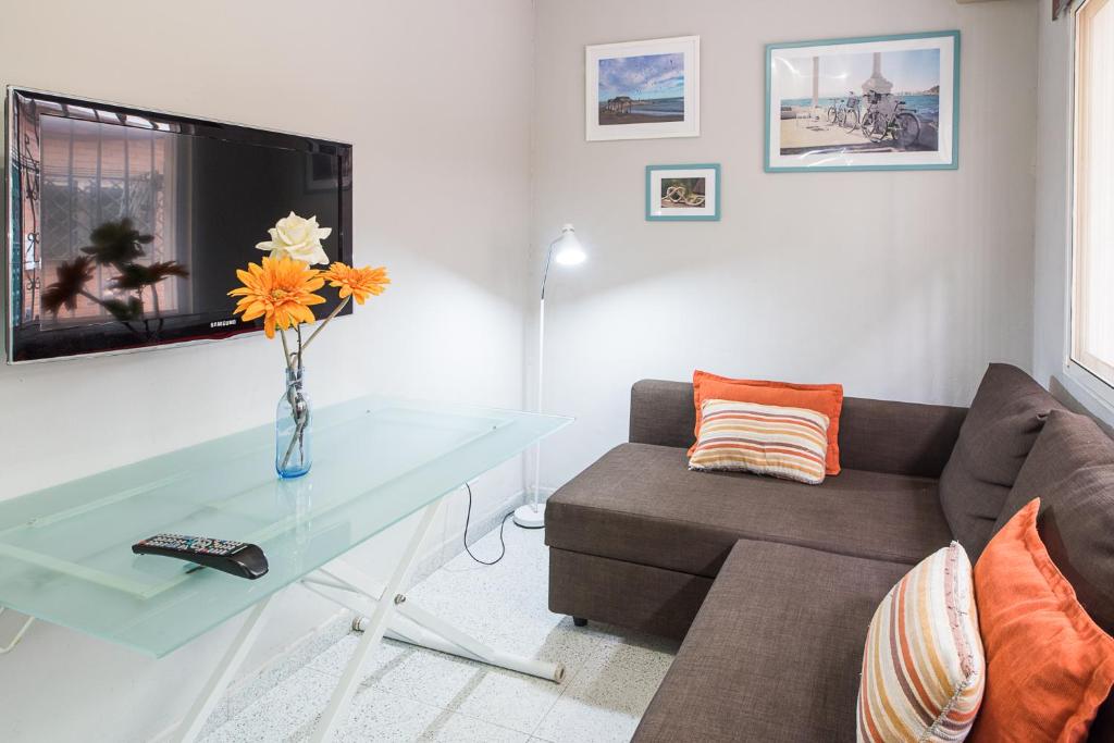 Część wypoczynkowa w obiekcie MalagaOnBeach 1 - Two bedrooms - up to 3 people - 10 meters beach