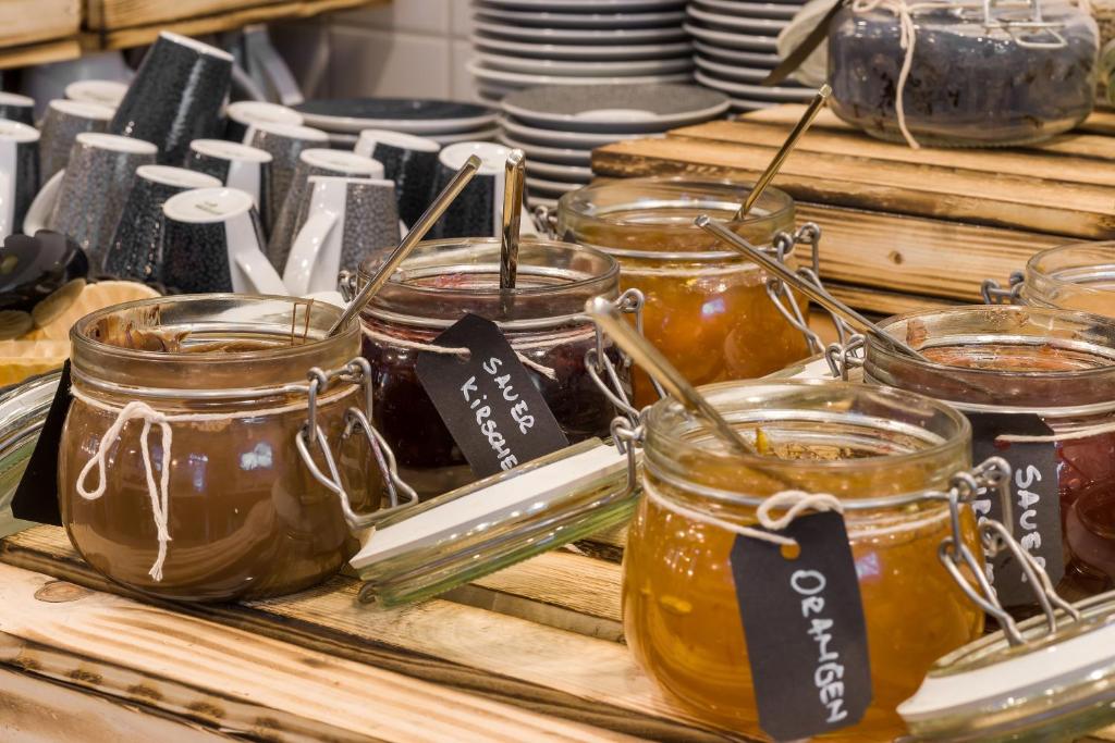 Holiday Inn - the niu Tab Dusseldorf Main Station by IHG - Resim 21