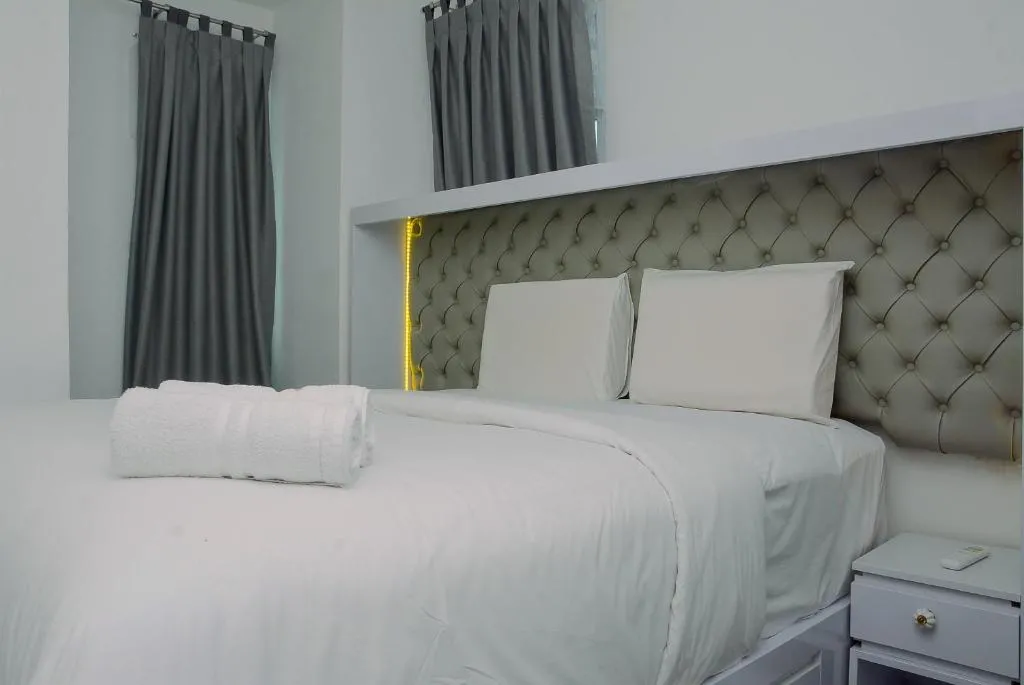 Minimalist and Comfy 1BR at T Plaza Apartment By Travelio, Jakarta, Indonesia