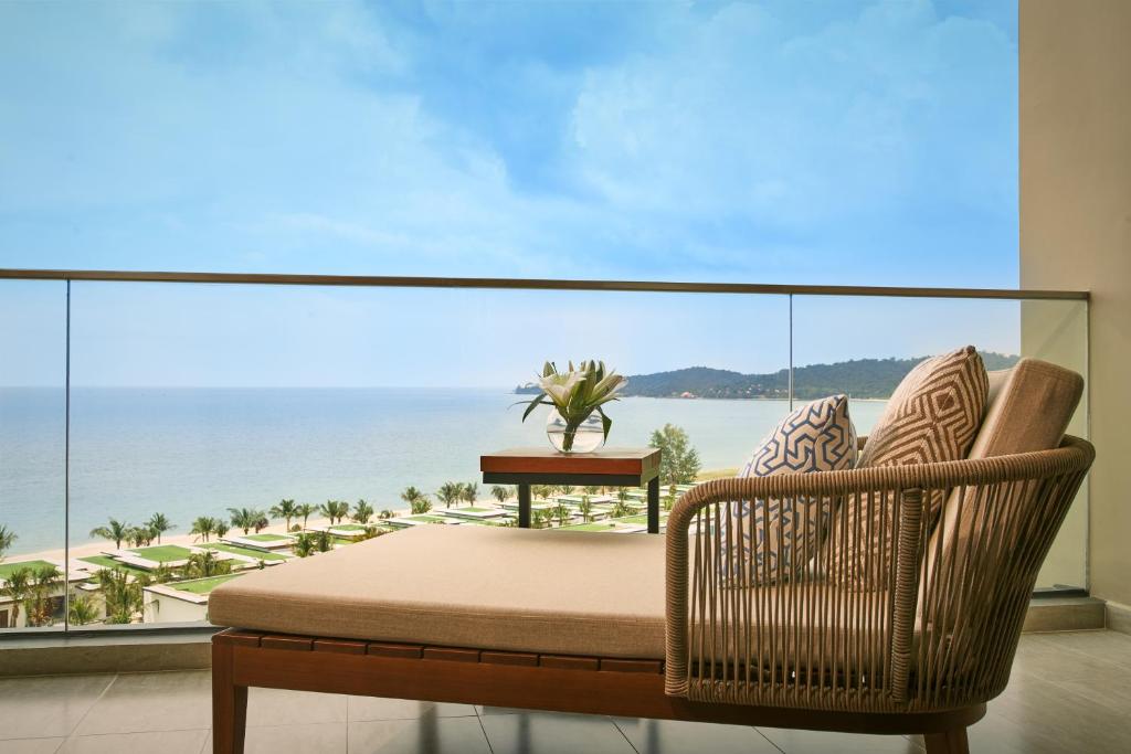 Mövenpick Resort Waverly Phu Quoc - 6