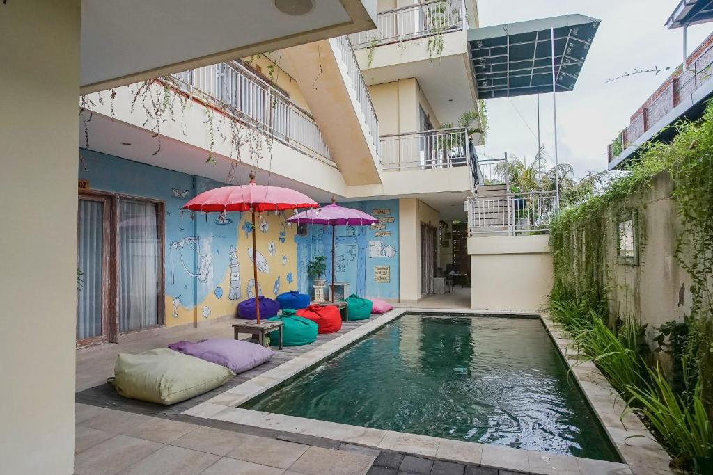 Gallery image of Home 21 Bali in Sanur