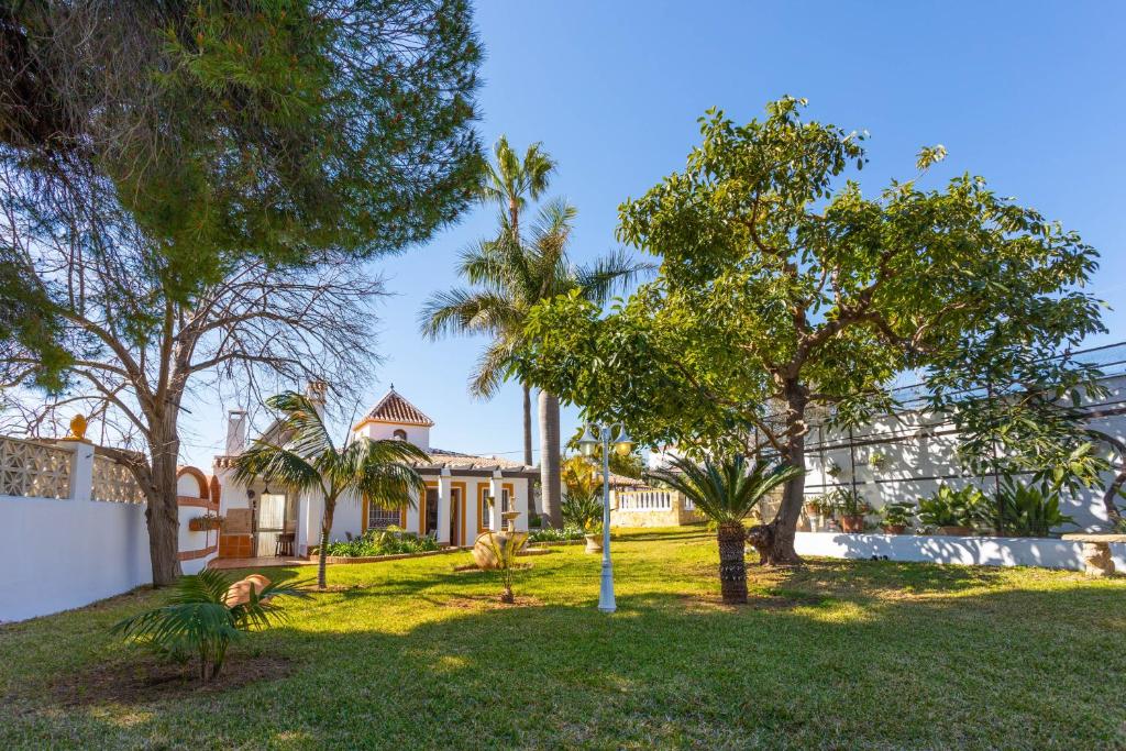 Vonkajšia záhrada v ubytovaní Villa Jardín de Mari