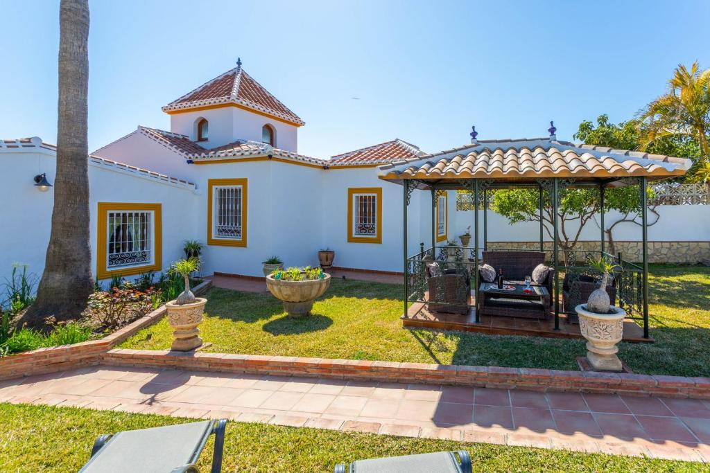 Vonkajšia záhrada v ubytovaní Villa Jardín de Mari