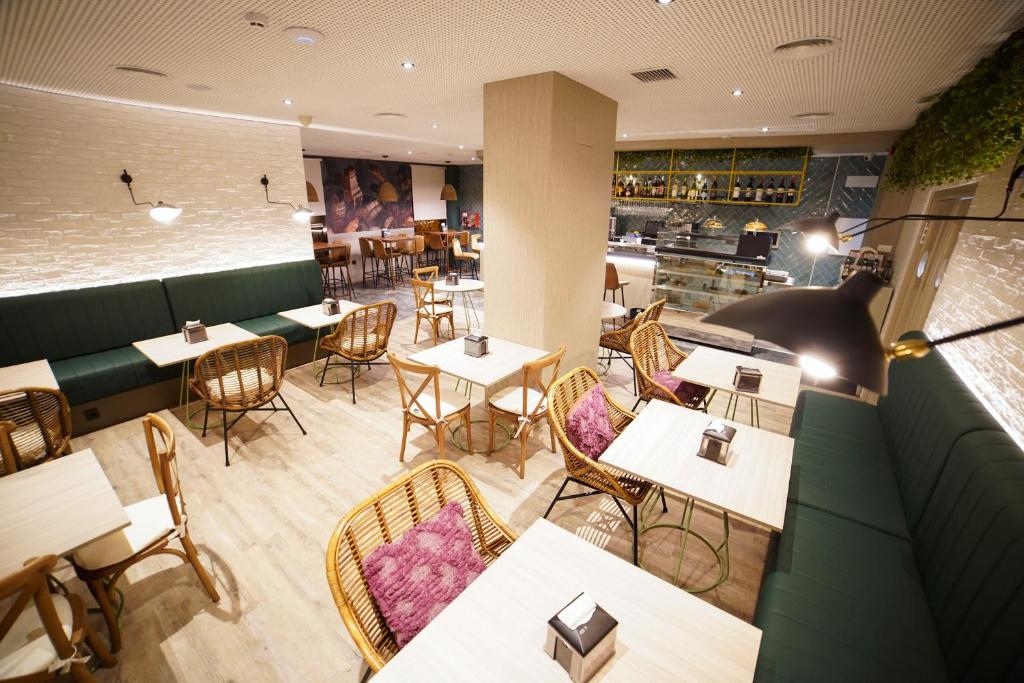 Hotel Sercotel Doña Carmela - Resim 22