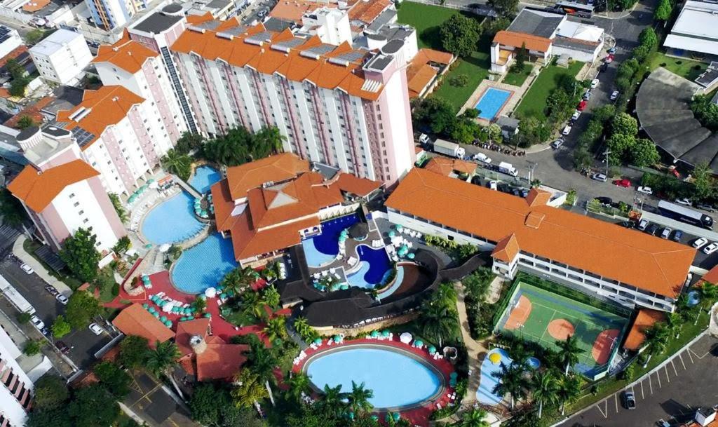  Hot Springs com BANHEIRA HIDROMASSAGEM NA SUITE