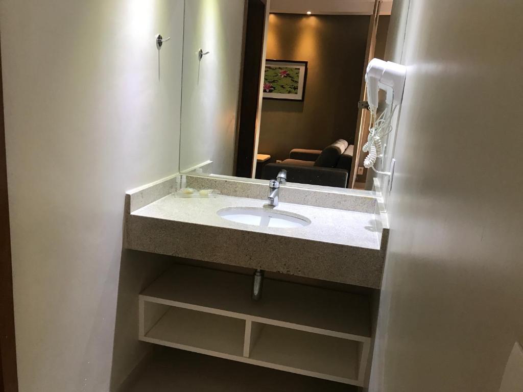  Hot Springs com BANHEIRA HIDROMASSAGEM NA SUITE