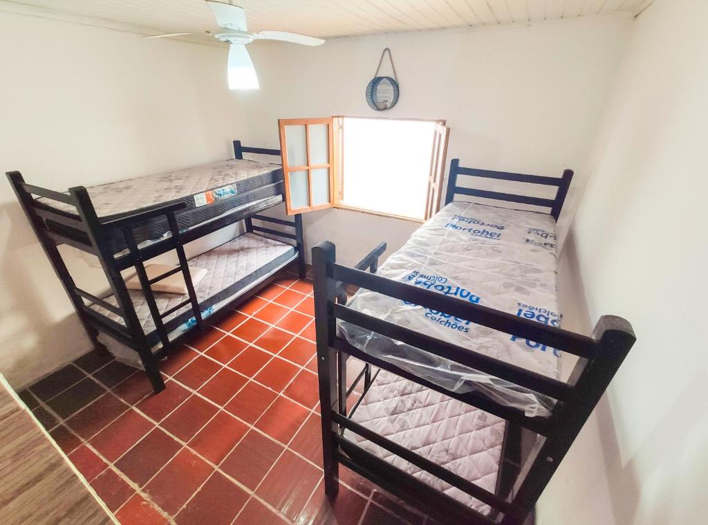  Casa 8 hospedes 300 metros da praia Guaruja-SP