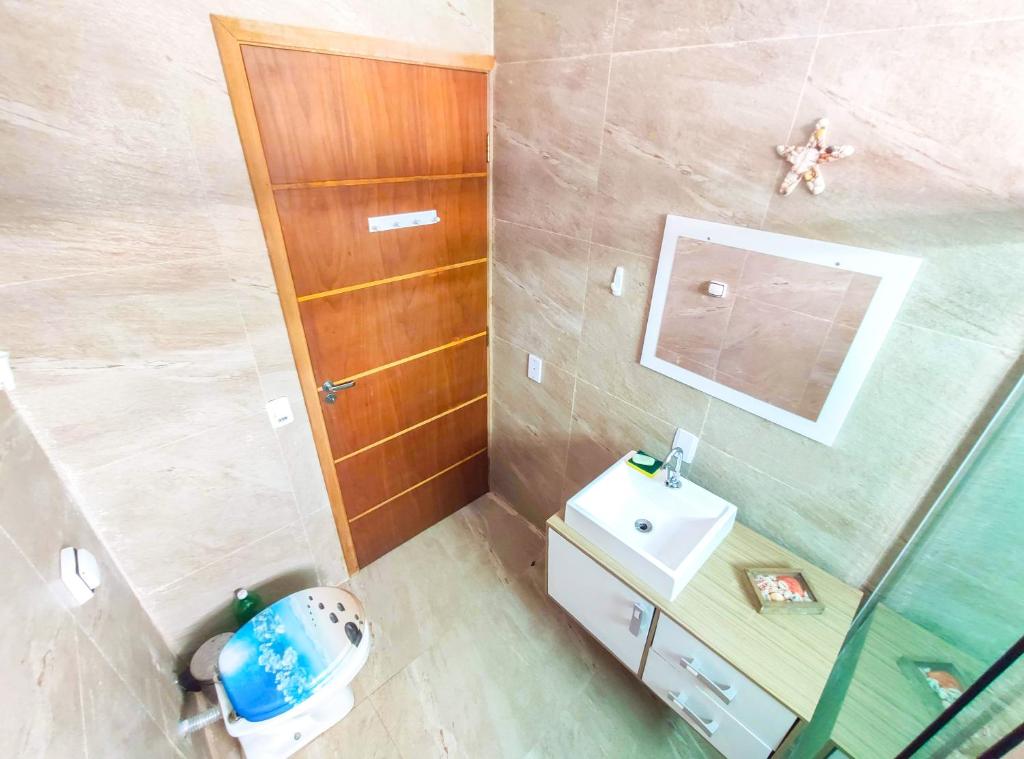  Casa 8 hospedes 300 metros da praia Guaruja-SP