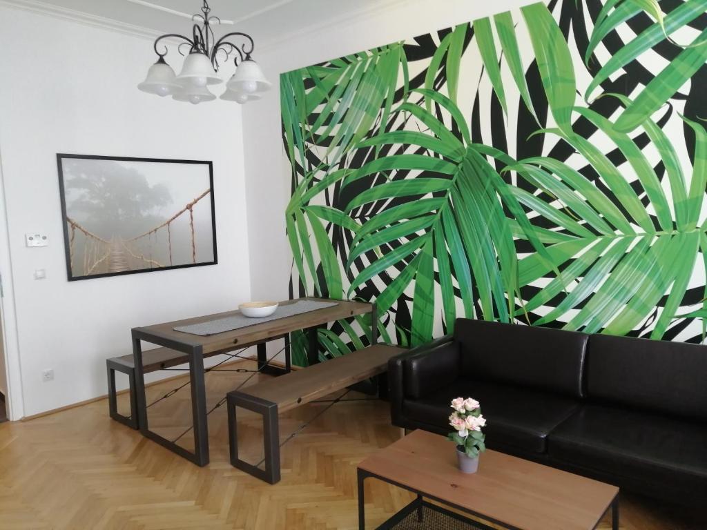 Apartments near Yppenplatz & Brunnenmarkt - One-Bedroom Apartment