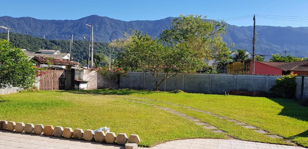  Casa vista para montanha