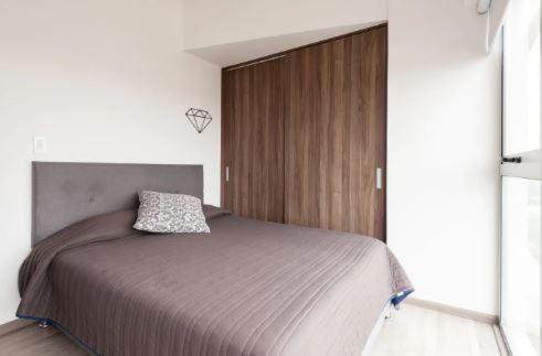 رزرو هتل و هاستل، San Angel آپارتمان لوکس 2BR 2BA 1پارکینگ, 09197245267