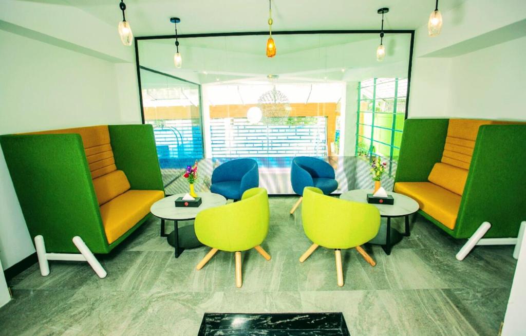 Hotel Omni Residency Dhaka photo