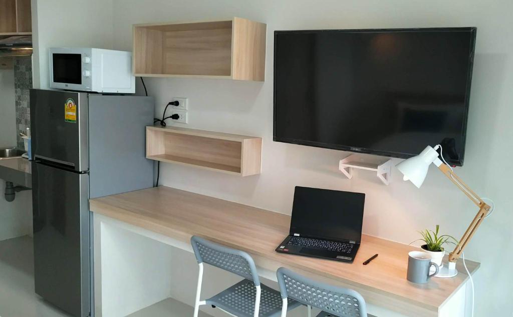 Kuchyň nebo kuchyňský kout v ubytování beHOME Phuket