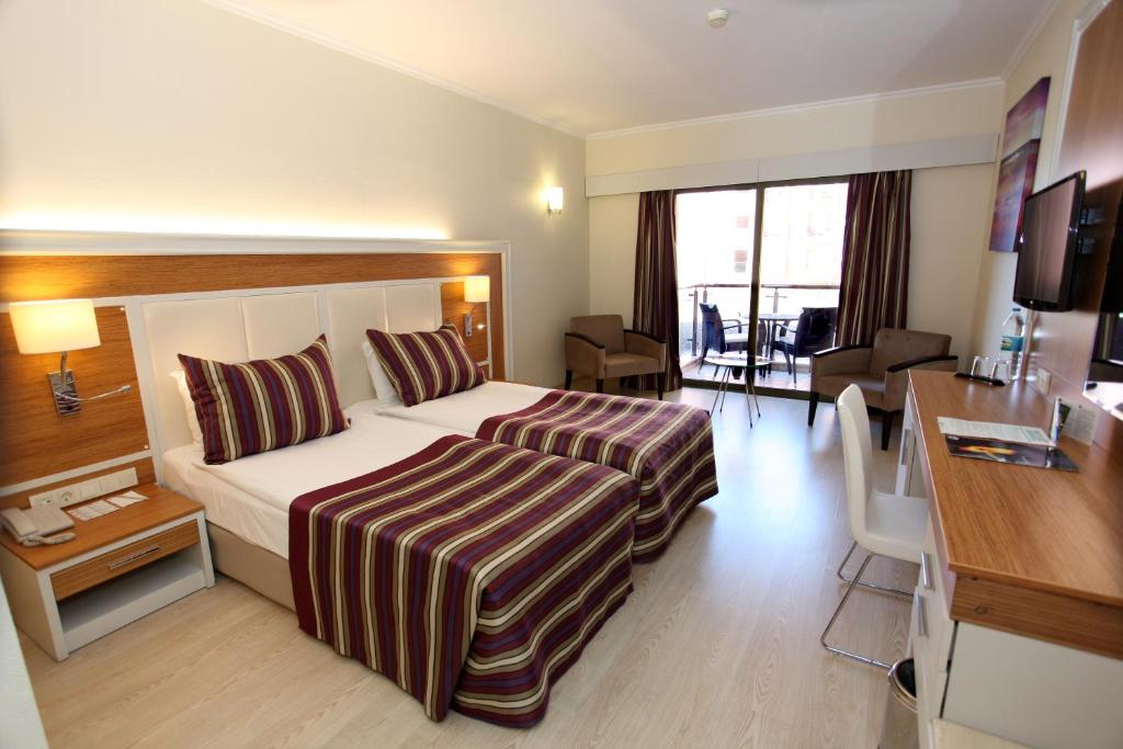 AQI Pegasos Royal - 